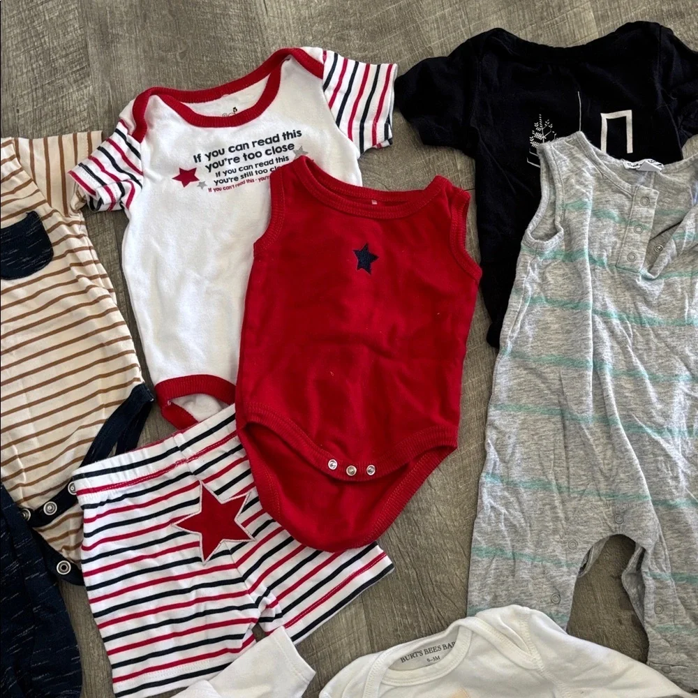 Lot of 11 baby boys 0-3M clothing and onsies sets